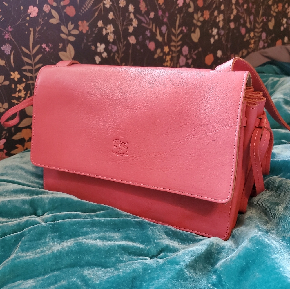 Il Bisonte Vacchetta pink leather purse